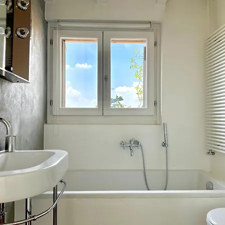 Stairway To The Sky - Brera Solferino Apt Apartamento *