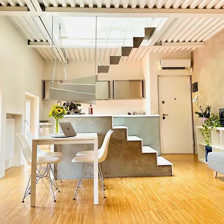 Apartamento Stairway To The Sky - Brera Solferino Apt Milão